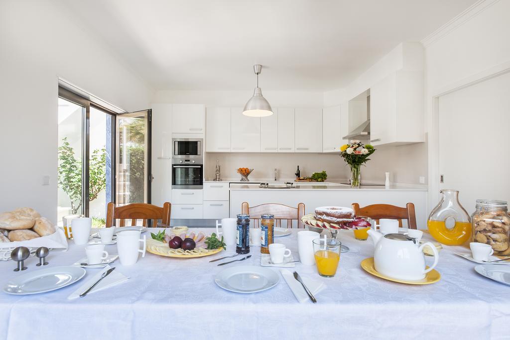 Beachouse - Surf, Bed & Breakfast Ericeira Exterior photo