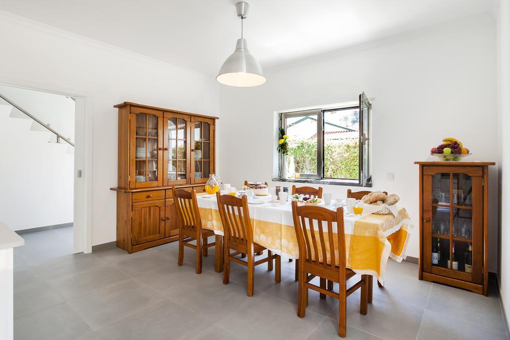 Beachouse - Surf, Bed & Breakfast Ericeira Exterior photo