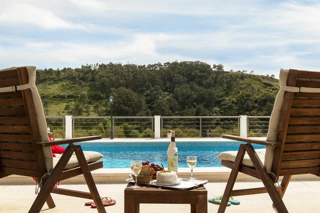Beachouse - Surf, Bed & Breakfast Ericeira Exterior photo