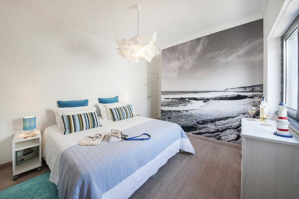 Beachouse - Surf, Bed & Breakfast Ericeira Room photo