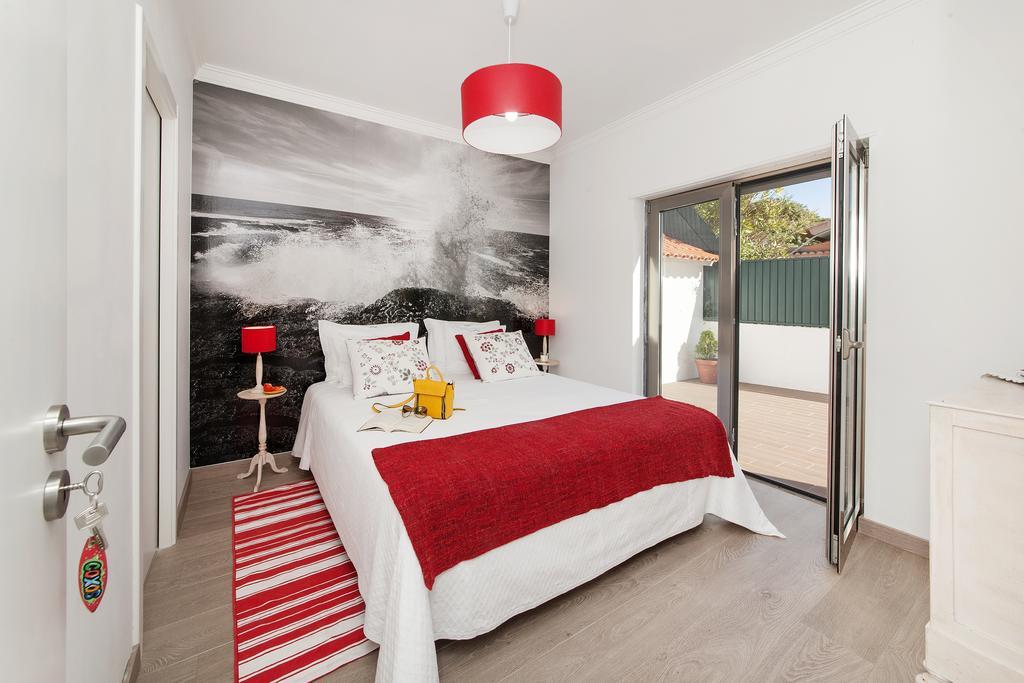 Beachouse - Surf, Bed & Breakfast Ericeira Room photo