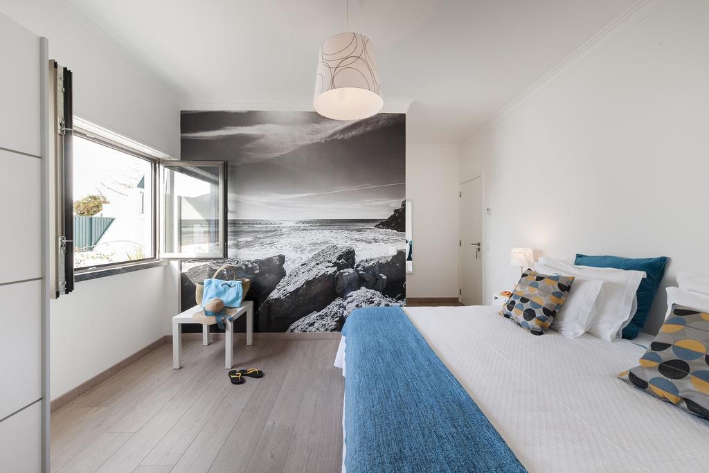 Beachouse - Surf, Bed & Breakfast Ericeira Room photo