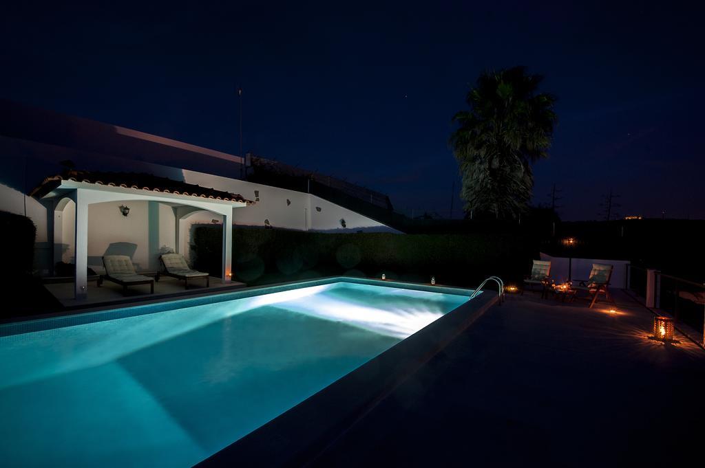Beachouse - Surf, Bed & Breakfast Ericeira Exterior photo