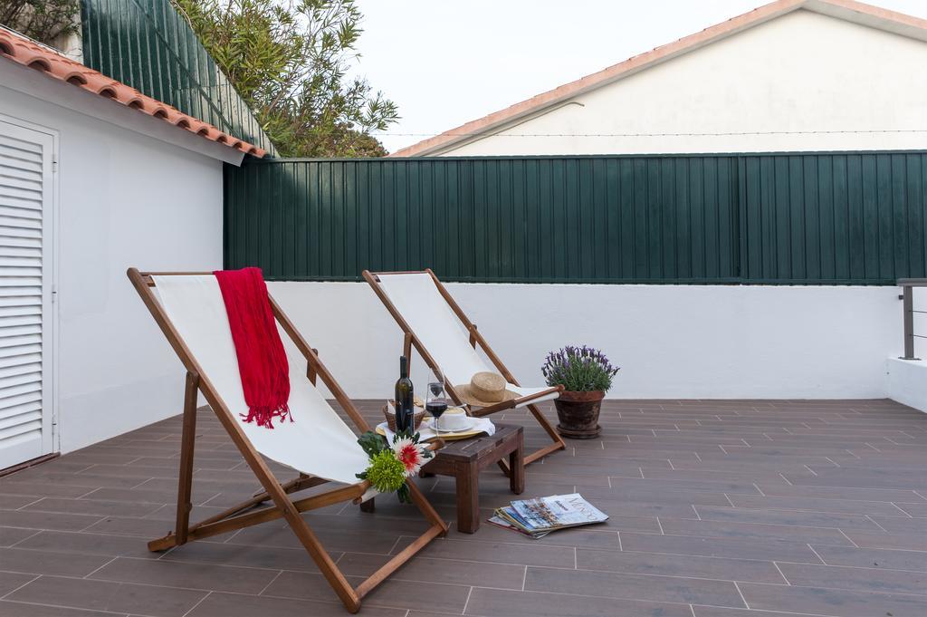 Beachouse - Surf, Bed & Breakfast Ericeira Room photo