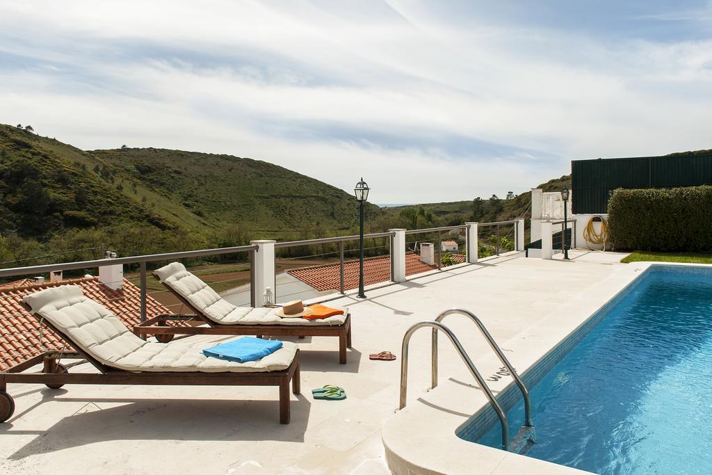 Beachouse - Surf, Bed & Breakfast Ericeira Exterior photo